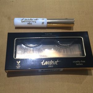 Tarte tarteist lashes and adhesive